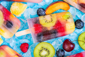 Paletas de frutas caseras