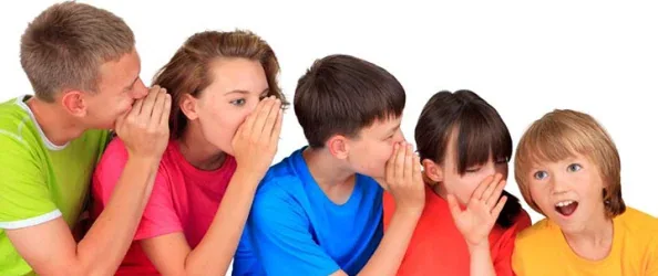 10 divertidísimos juegos para fiestas que harán que todos se rían sin parar