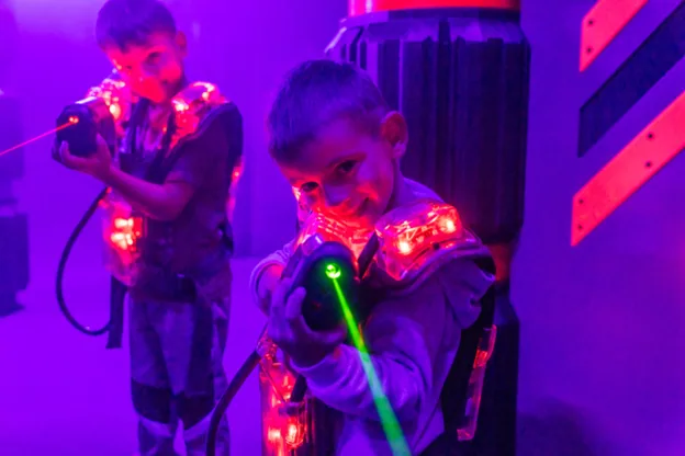 Una guía para principiantes: cómo destacar en tu primera partida de laser tag